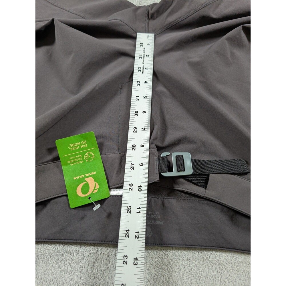Pearl Izumi Elevate Shell Shorts Gray 34 Standard Fit Bike Athleisure Spell Out - Picture 9 of 10